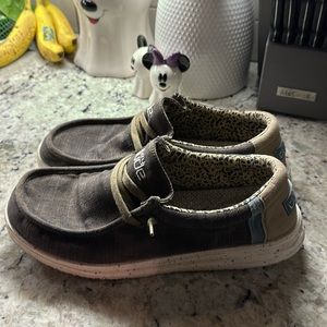 Men’s Hey Dude.  Wally Free Natural Cub, Size 12